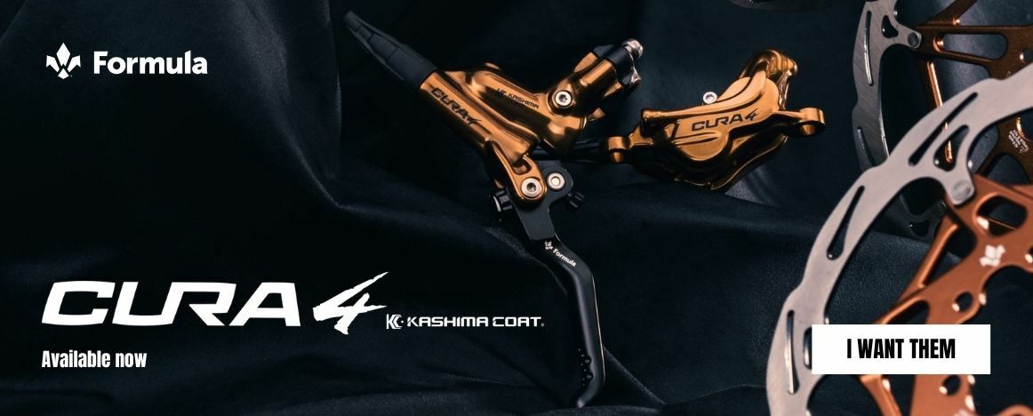 Découvrez les ultimes freins Formula Cura 4 Kashima, dispo chez PureBike !