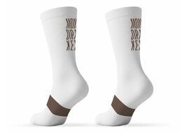 Mondraker Chaussettes Hautes Performances antimicrobiennes - Blanc/Marron 2025