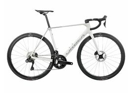 Orbea Vélo Route Orca M20i Team Iris White / Lilac 2026
