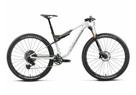 Orbea VTT OIZ M-Team AXS Iris White / Seaweed Carbon View (Gloss) 2027