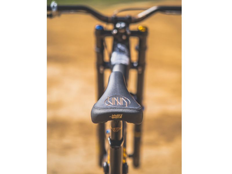 Selle VTT Reverse Shovel & Shred Nico Vink - Pour Downhill, Freeride, Slopestyle - Renforcée Kevlar